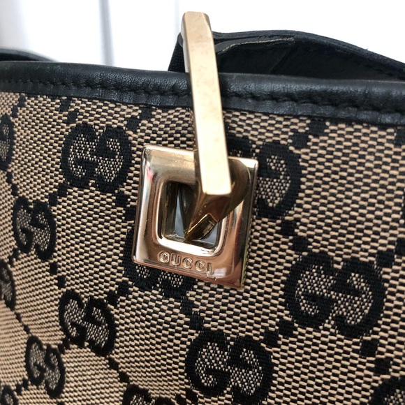 Gucci Large Monogram Tote - Picture 5 of 11